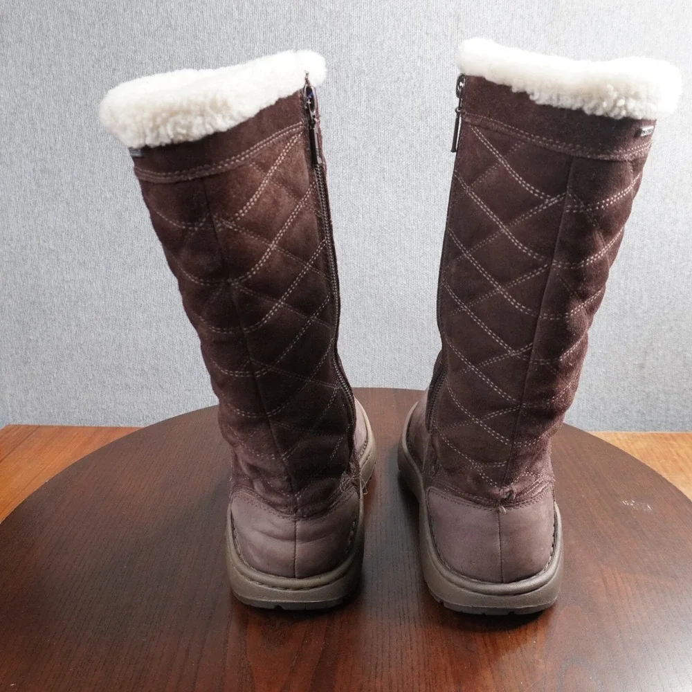 Chaco Arbora Boots Women's‎ 6 Brown Leather Quilted Shearling Waterproof Winter